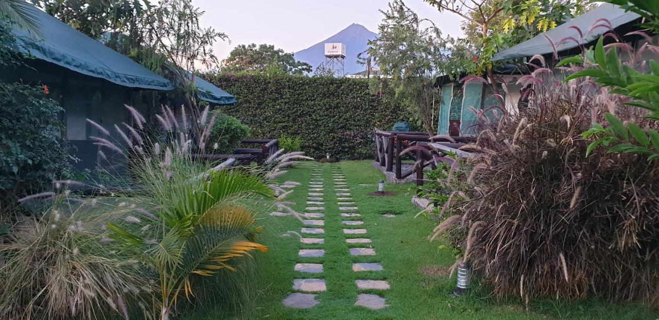 Fun Retreat Resort, Hotel And Ayurveda Spa 아루샤 외부 사진