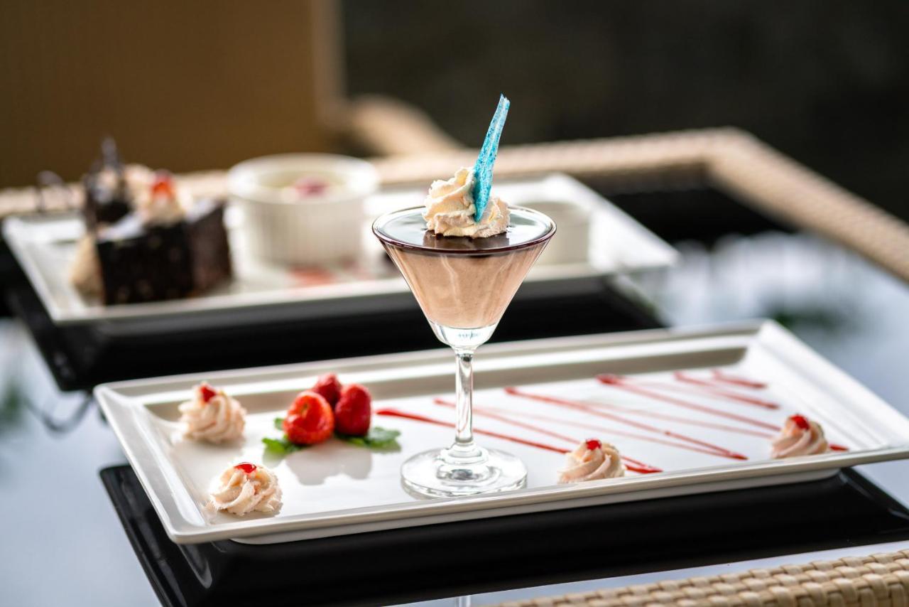 Fun Retreat Resort, Hotel And Ayurveda Spa 아루샤 외부 사진