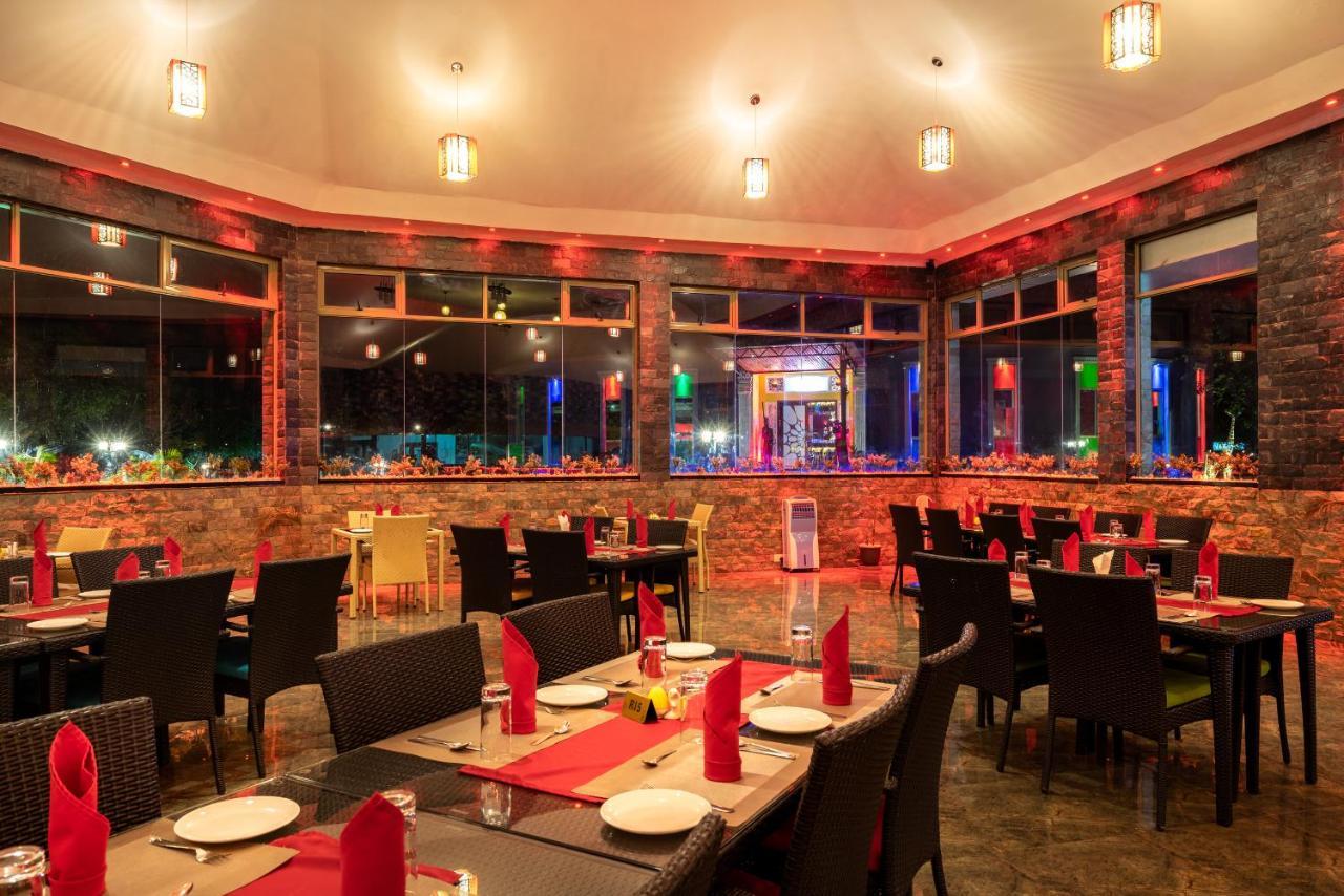 Fun Retreat Resort, Hotel And Ayurveda Spa 아루샤 외부 사진