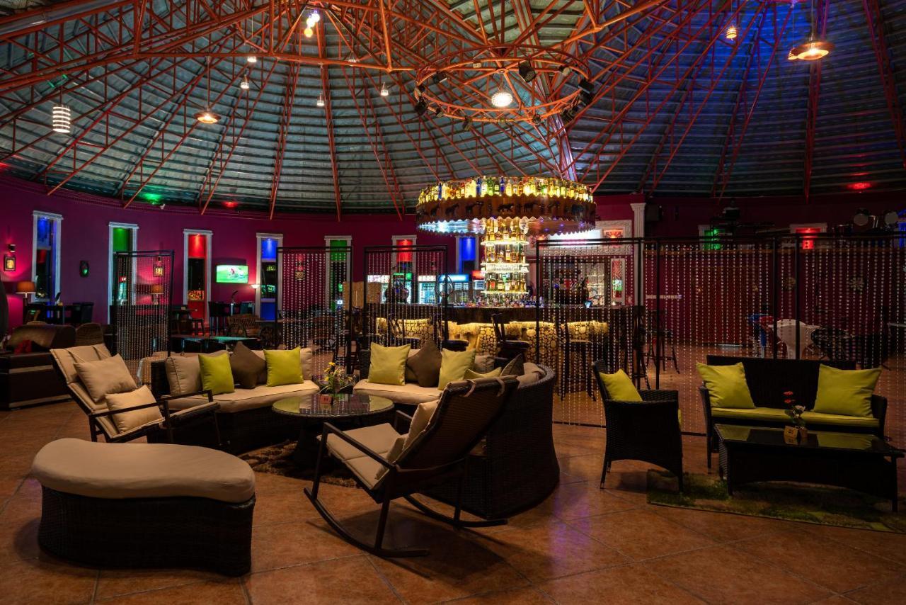 Fun Retreat Resort, Hotel And Ayurveda Spa 아루샤 외부 사진